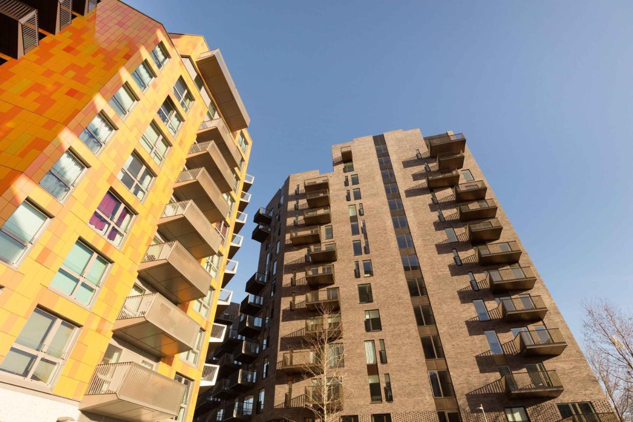 Spacious & Modern 1 Bedroom Close To Station In E16 伦敦 外观 照片